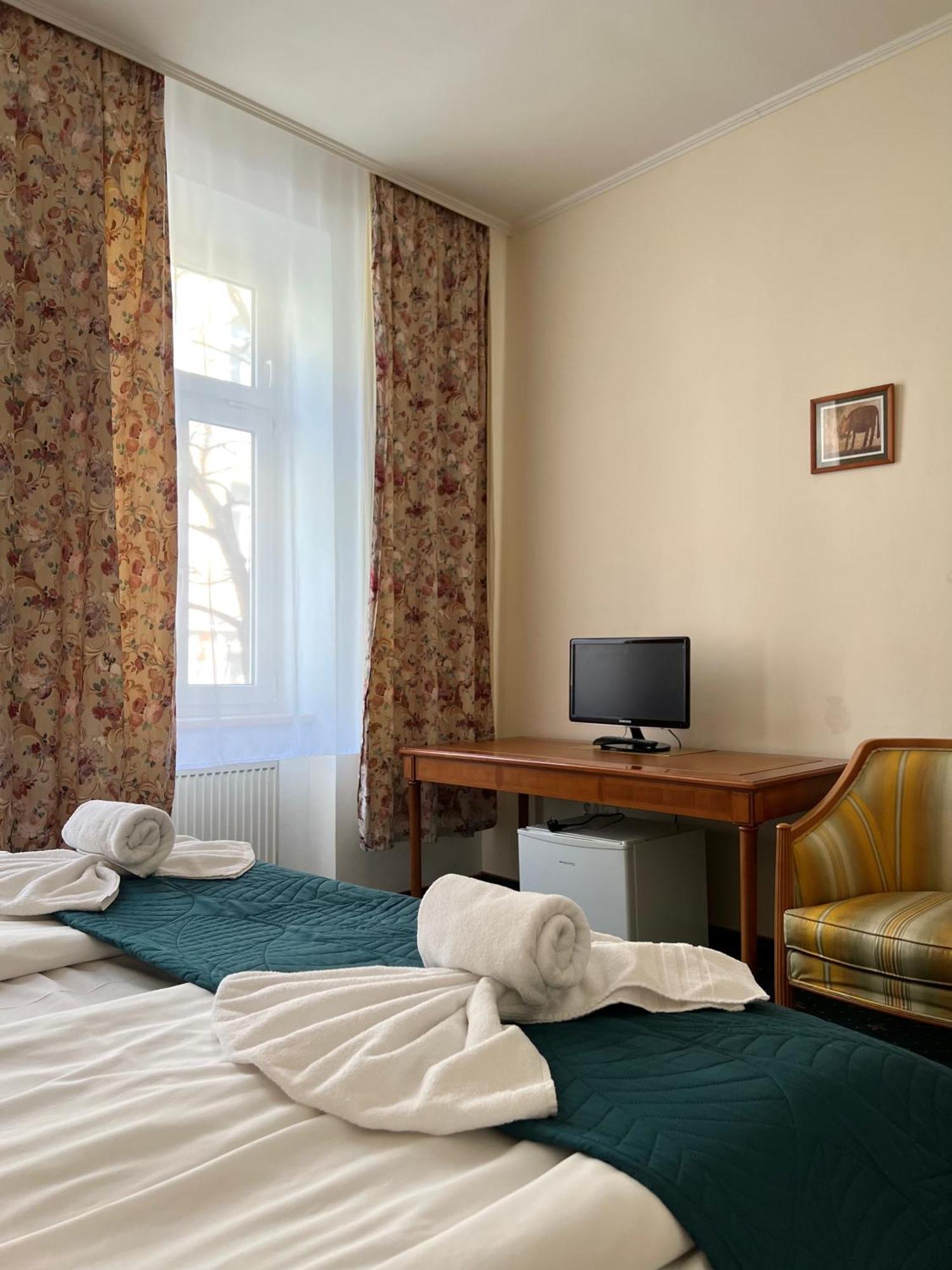 Hotel Geo Prague Exterior photo