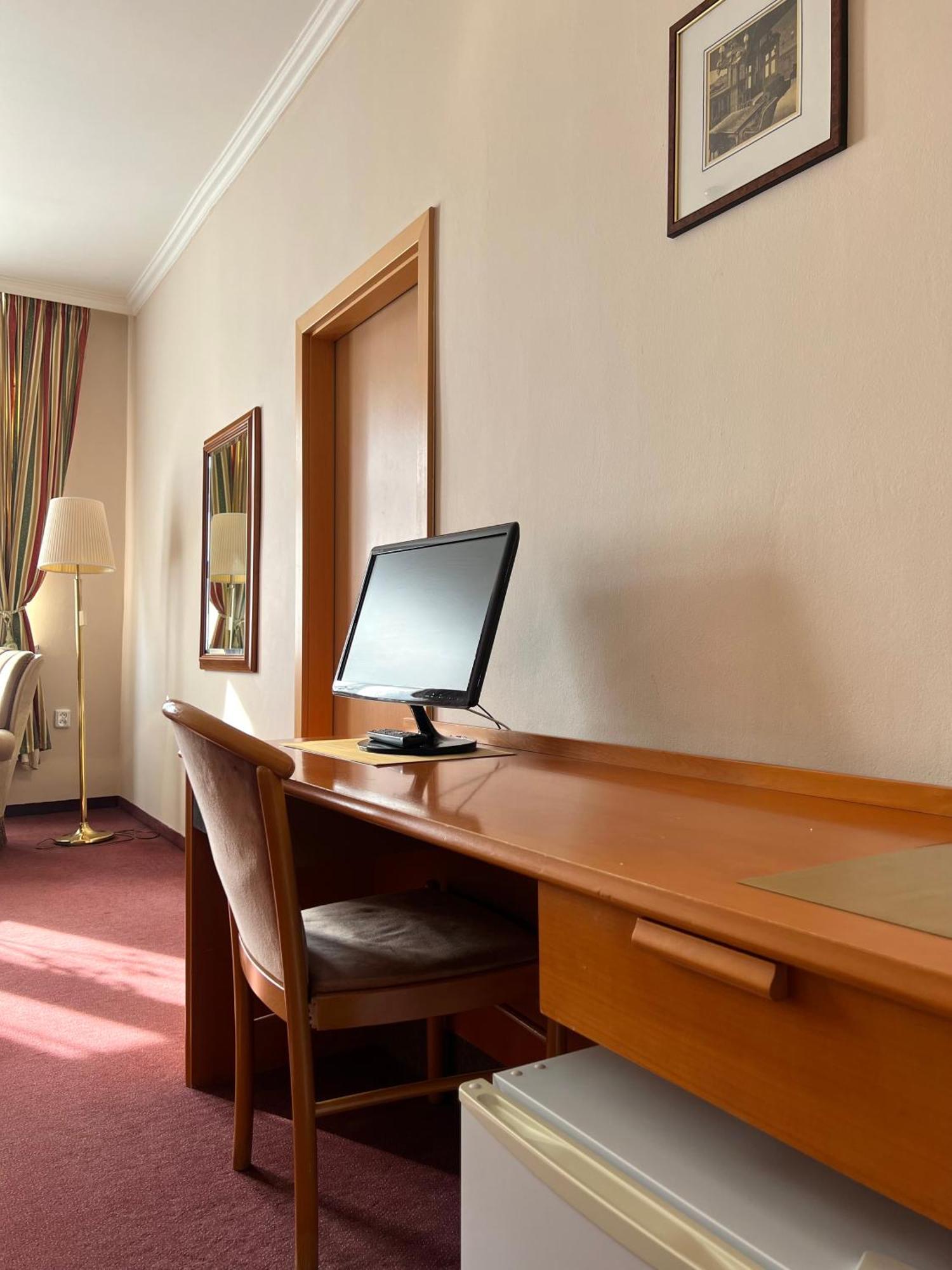 Hotel Geo Prague Exterior photo